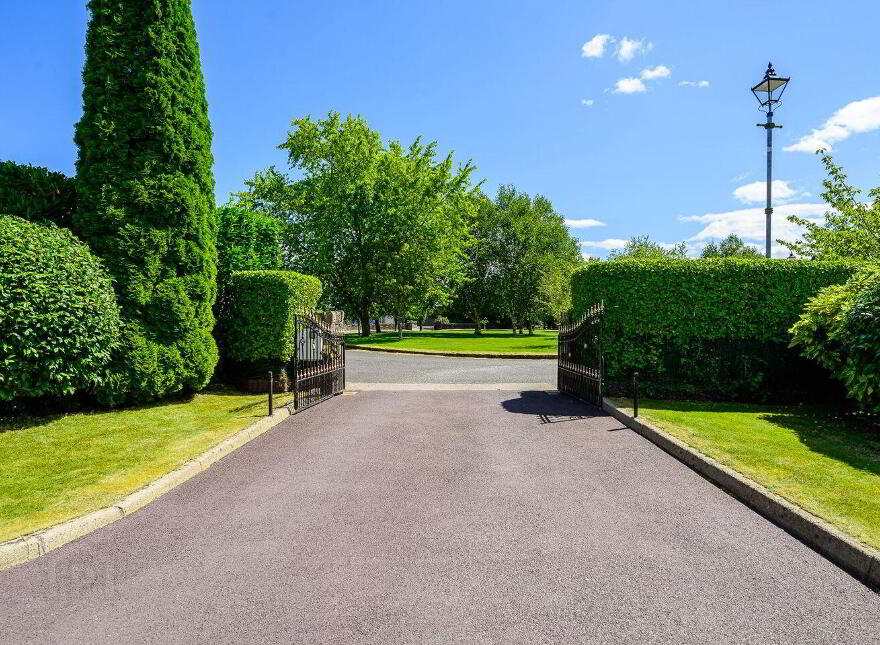 3 The Grove, Crossbarry, T12ENX3
