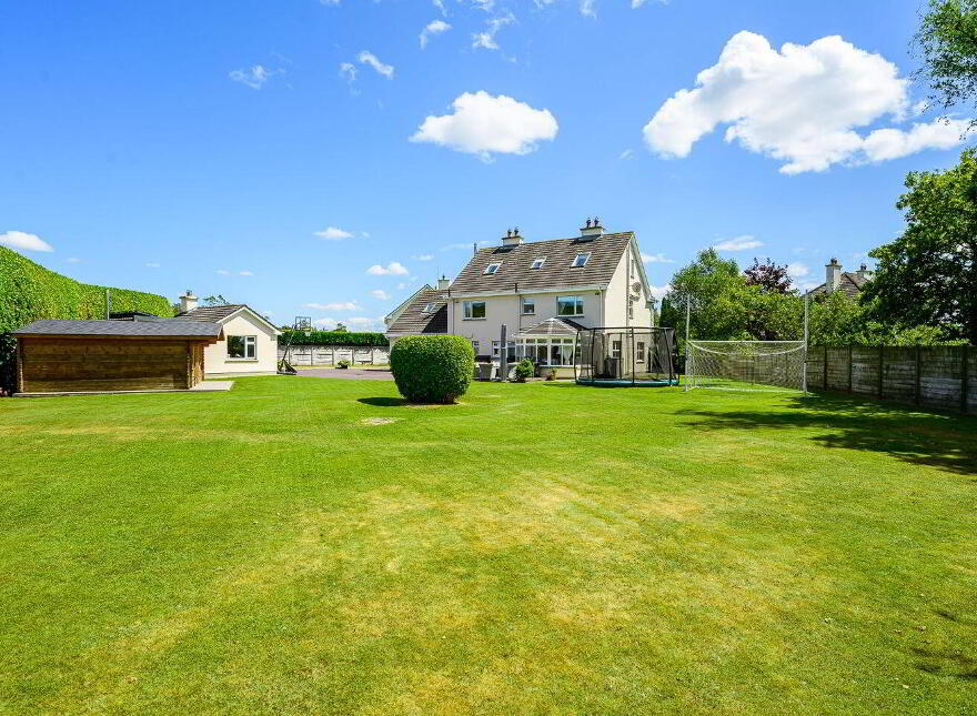 3 The Grove, Crossbarry, T12ENX3