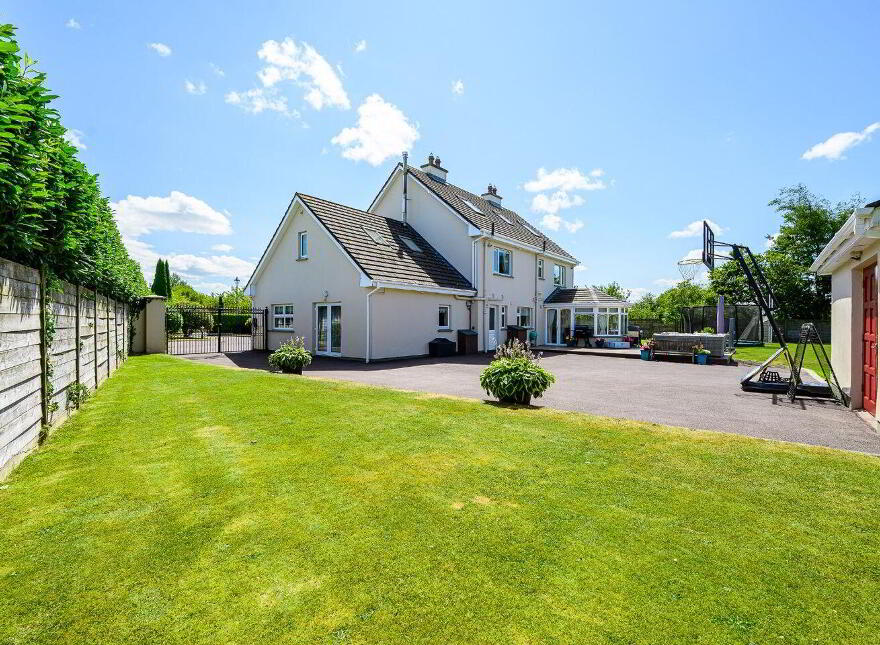 3 The Grove, Crossbarry, T12ENX3