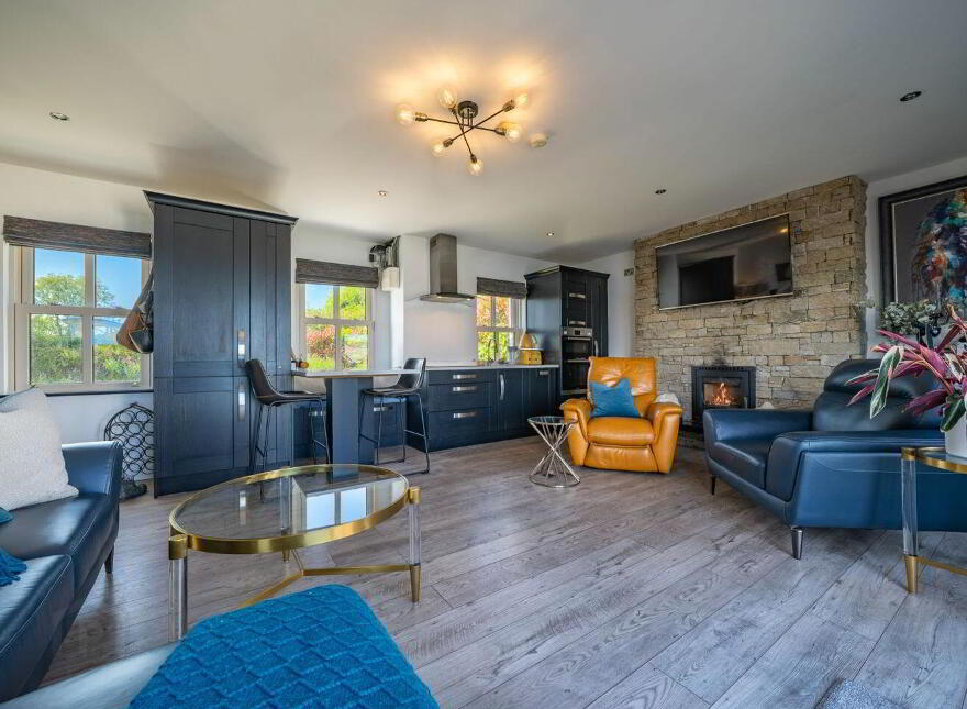 3 Father Mcsweeney Terrace, Ardbrack, Kinsale, P17EY97
