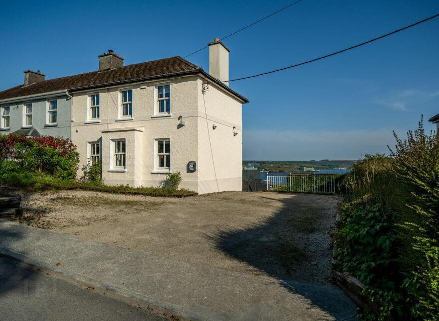 3 Father Mcsweeney Terrace, Ardbrack, Kinsale, P17EY97