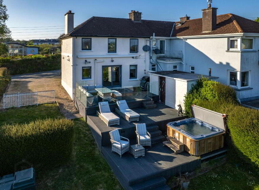 3 Father Mcsweeney Terrace, Ardbrack, Kinsale, P17EY97