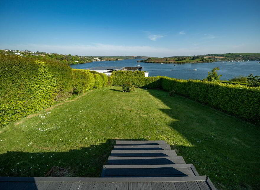 3 Father Mcsweeney Terrace, Ardbrack, Kinsale, P17EY97