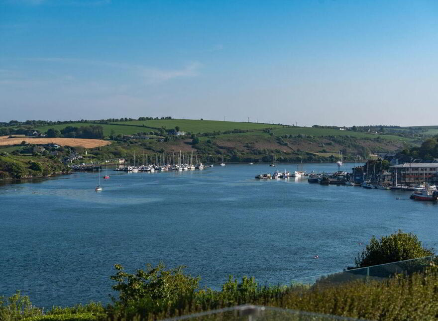 3 Father Mcsweeney Terrace, Ardbrack, Kinsale, P17EY97