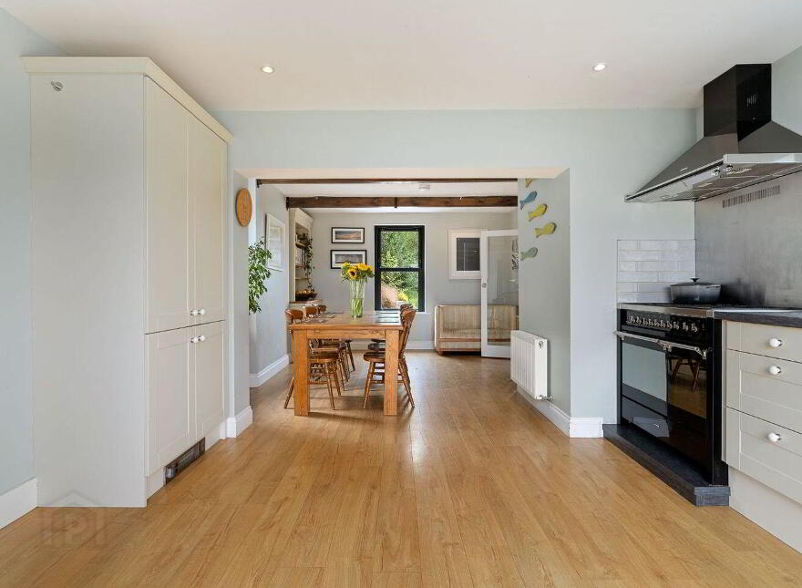 Ballyrub, Ballinspittle, Kinsale, P17NH56