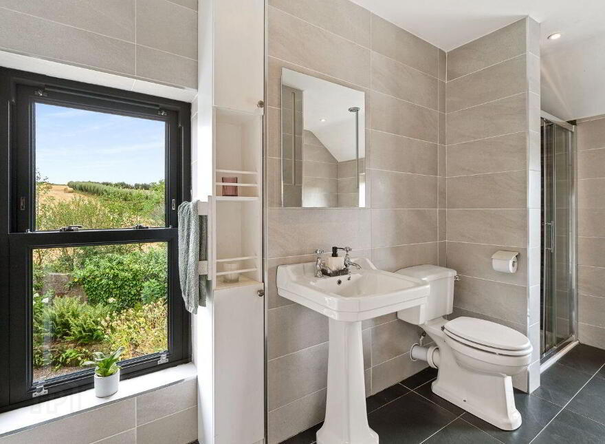 Ballyrub, Ballinspittle, Kinsale, P17NH56