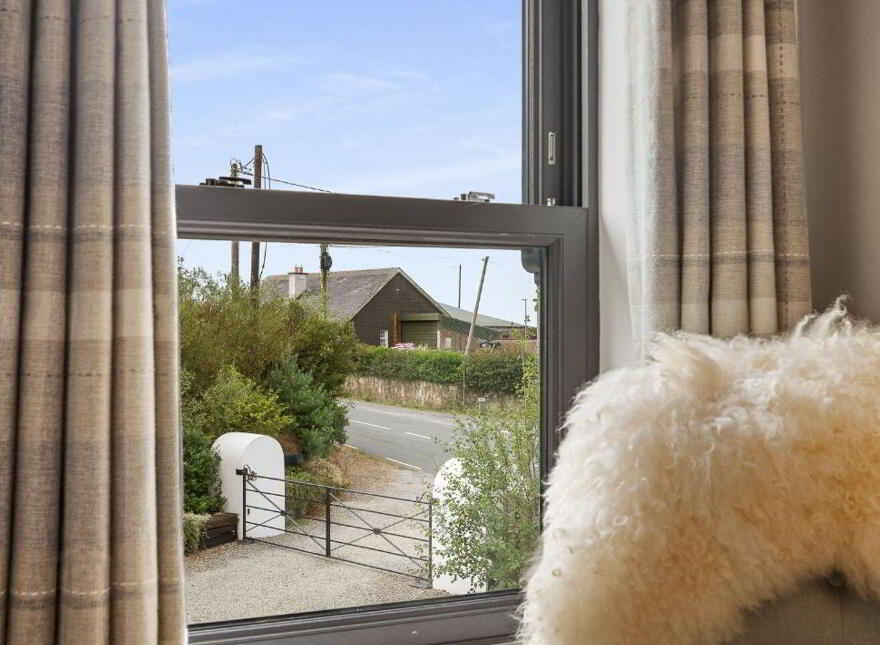 Ballyrub, Ballinspittle, Kinsale, P17NH56