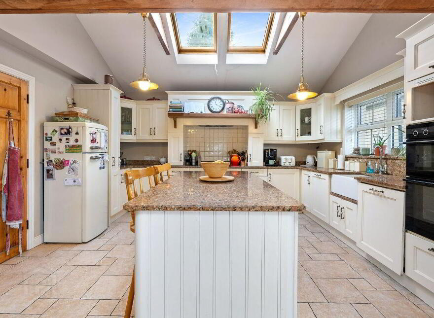Valley View, Curraghcrowley, Ballineen, P47DC92