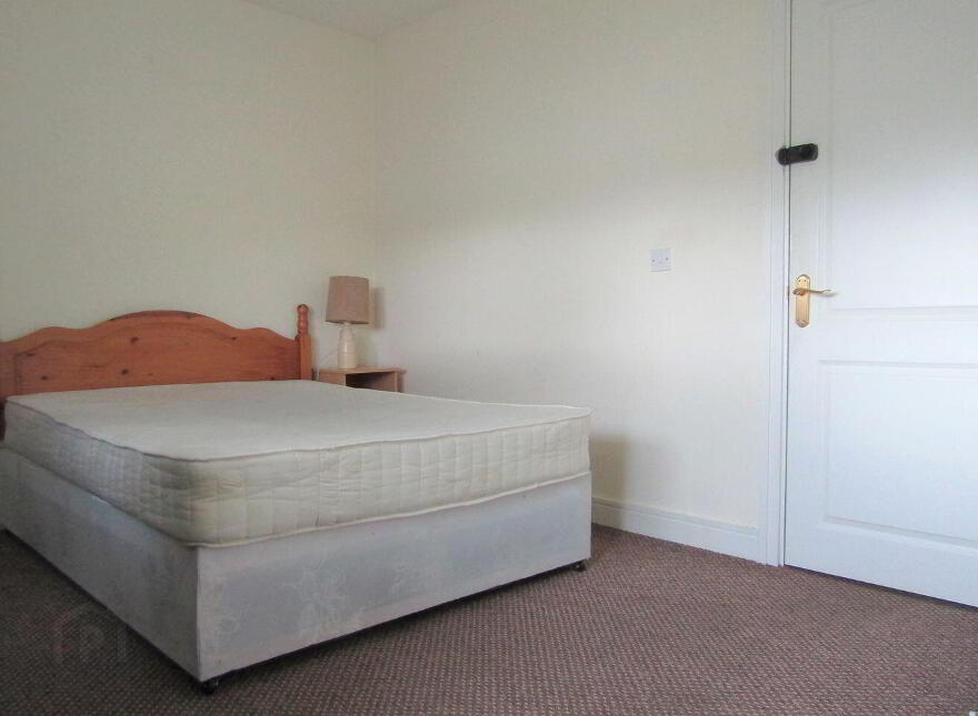 3 Mayeston Close, Finglas, Finglas