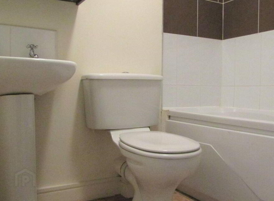 3 Mayeston Close, Finglas, Finglas