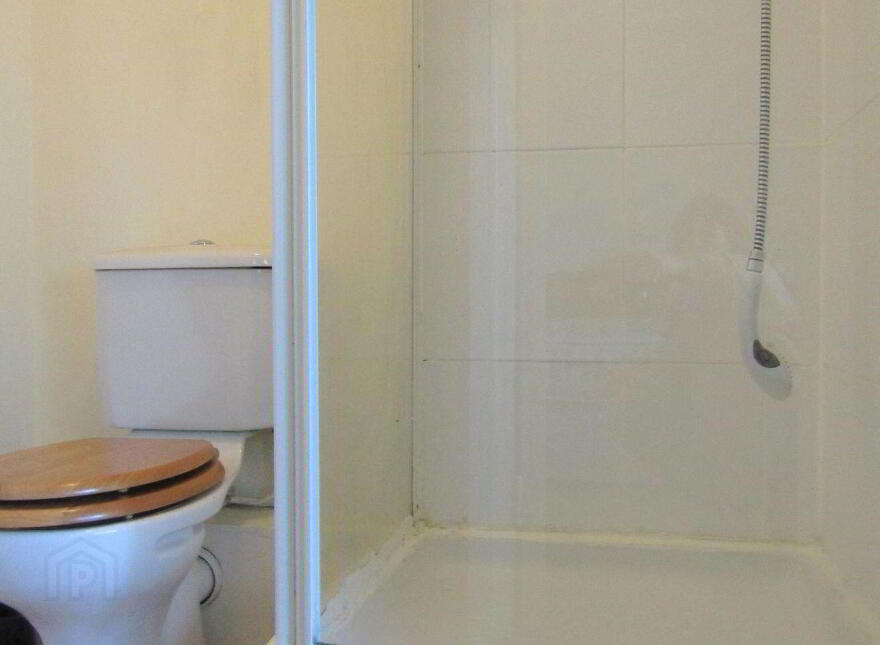 3 Mayeston Close, Finglas, Finglas