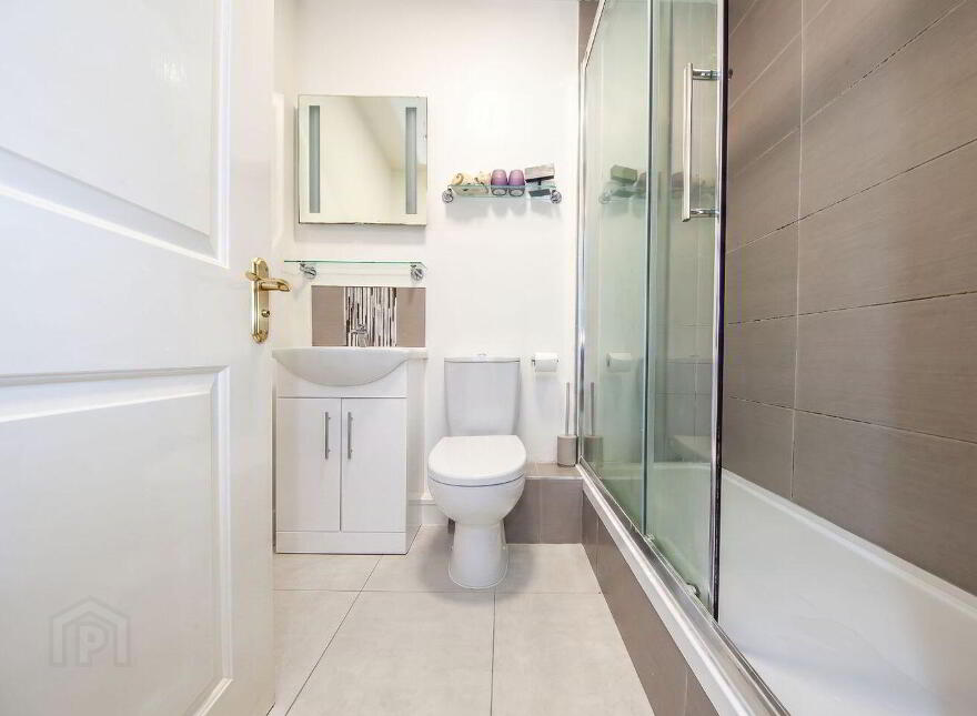 2 Mayeston Rise, Saint Margaret's Road, Finglas, Finglas, D11KHR3