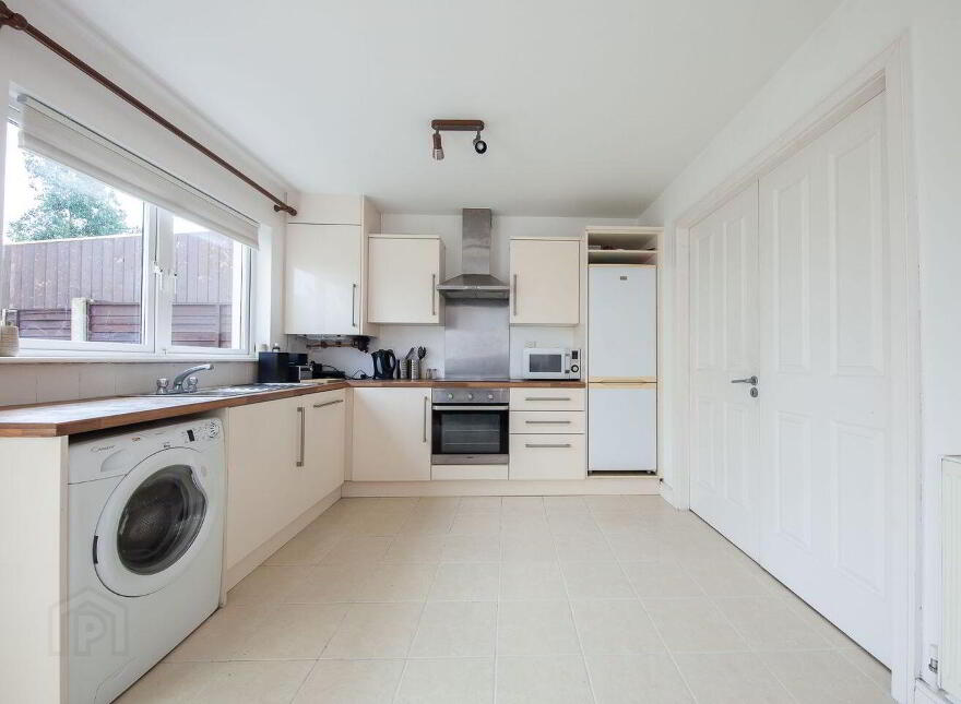 56 Heathfield Way, Finglas, Finglas, D11K7F8
