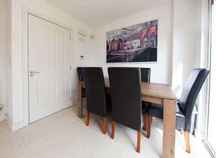 56 Heathfield Way, Finglas, Finglas, D11K7F8