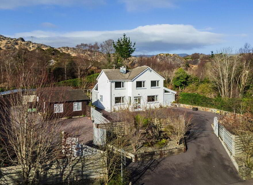 Fern House, Shrone, Glengarriff, P75YH60