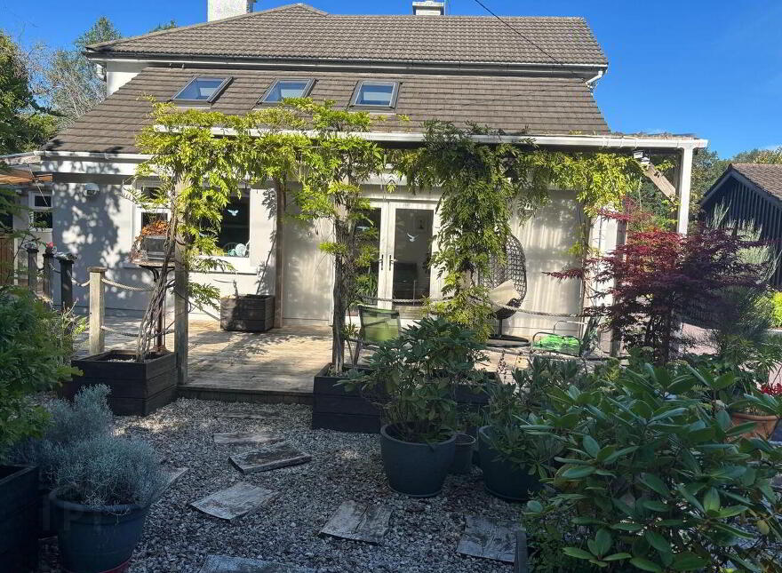 Fern House, Shrone, Glengarriff, P75YH60