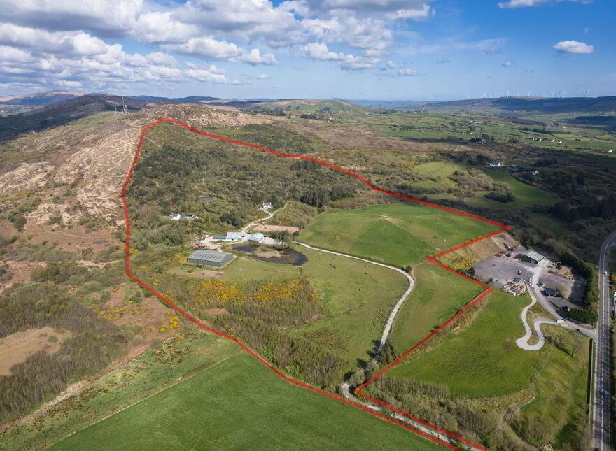 Hollyhill, Bantry, P75H019