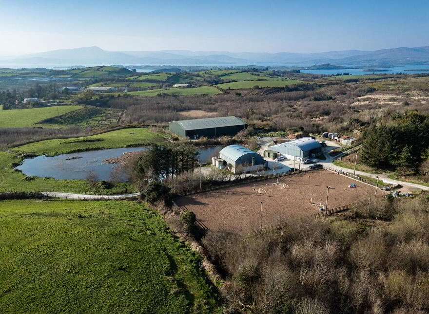 Hollyhill, Bantry, P75H019