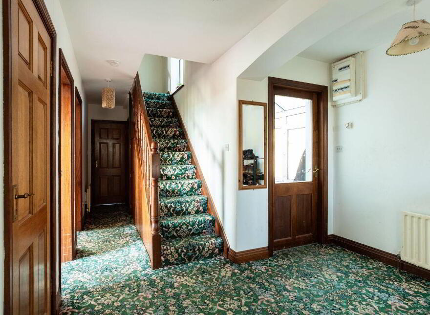 Hollyhill, Bantry, P75H019