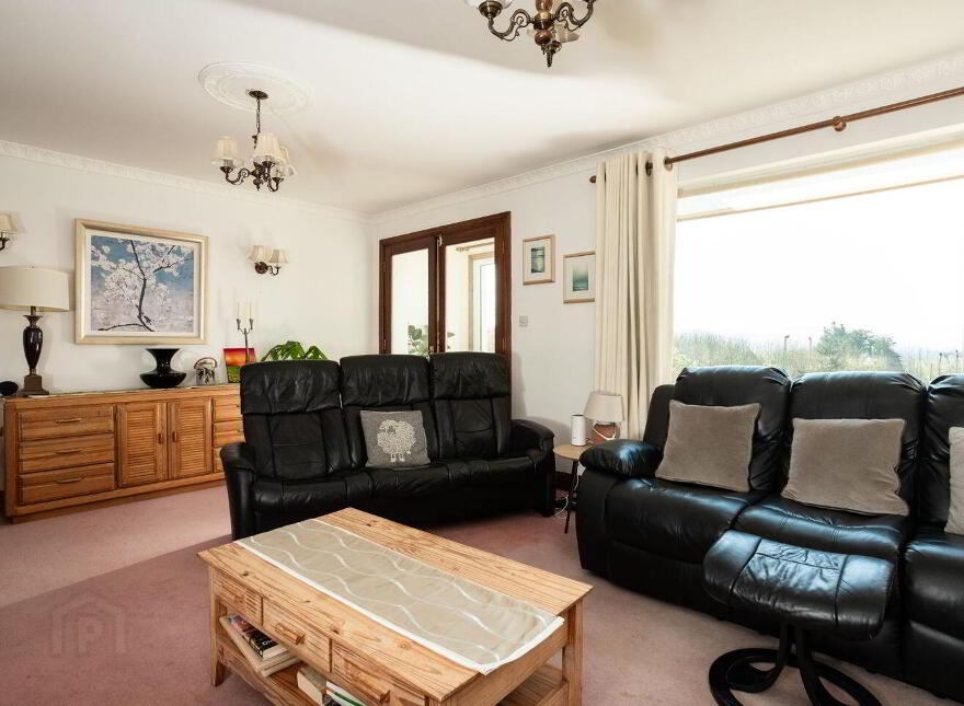 Hollyhill, Bantry, P75H019
