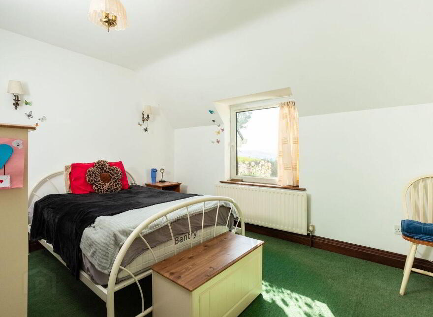 Hollyhill, Bantry, P75H019