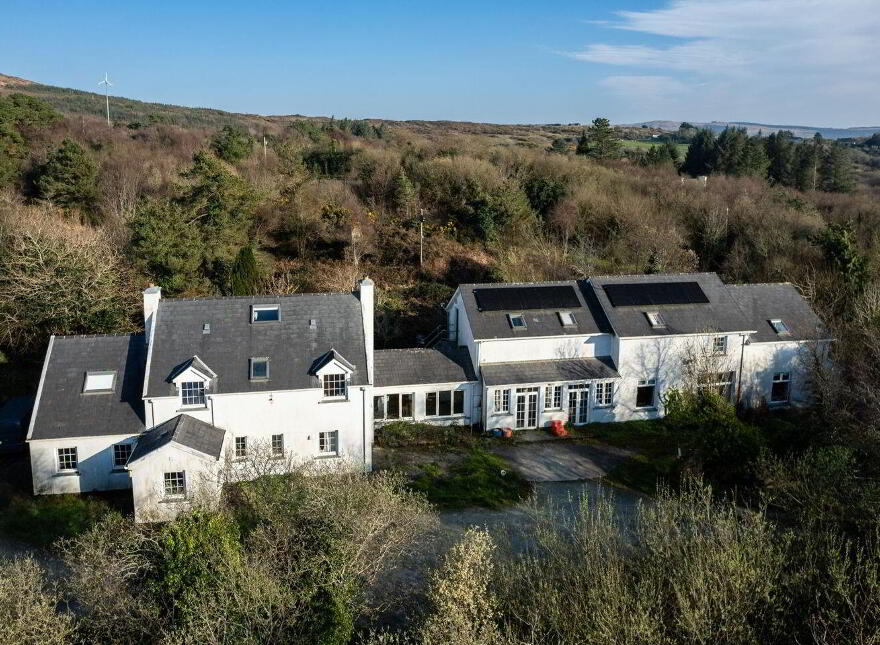 Hollyhill, Bantry, P75H019
