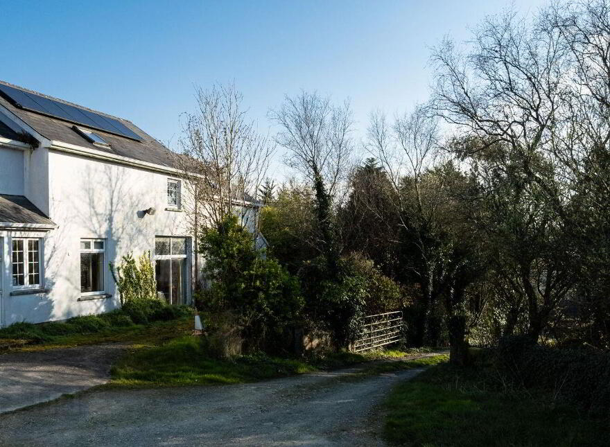 Hollyhill, Bantry, P75H019