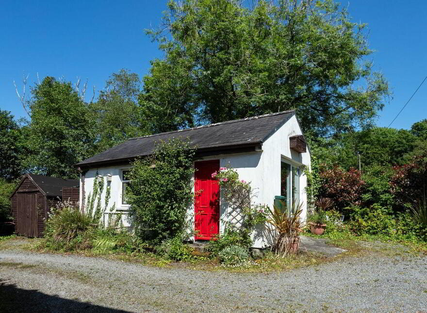 Laharan West, Bantry, Bantry, P75VE24