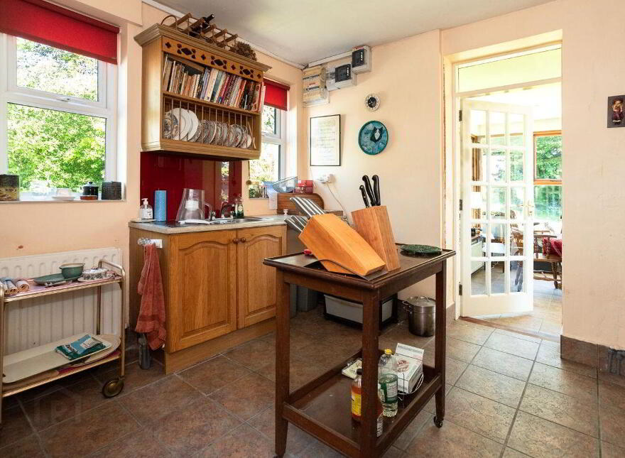 Laharan West, Bantry, Bantry, P75VE24