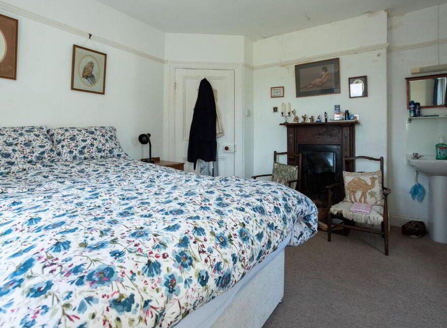 Laharan West, Bantry, Bantry, P75VE24