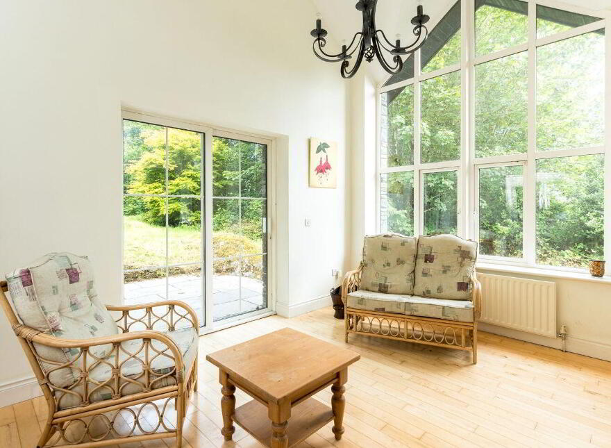 Faha East, Adrigole, Adrigole, P75XK63