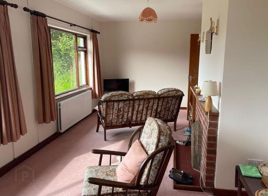 Dromadrom, Glengarriff, P75XT66