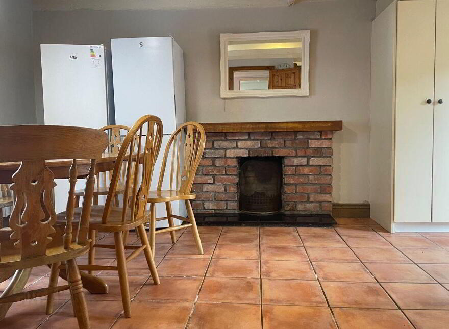 17 Glengarriff Road, Bantry, P75N406