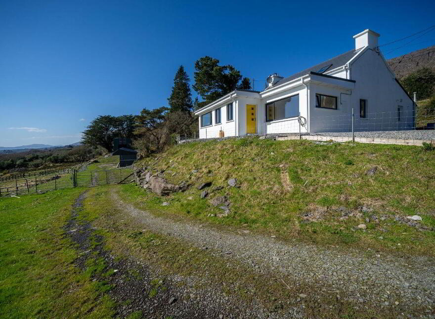 Tooreennagrena, Adrigole, P75EF99