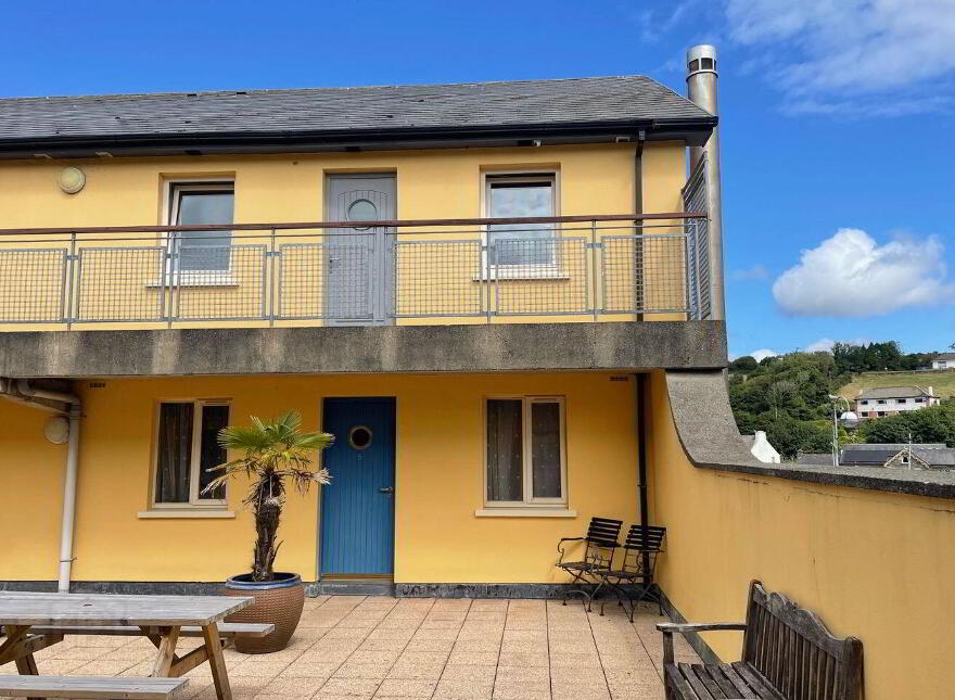 16 An Muileann, The Quay, Bantry, P75VF10