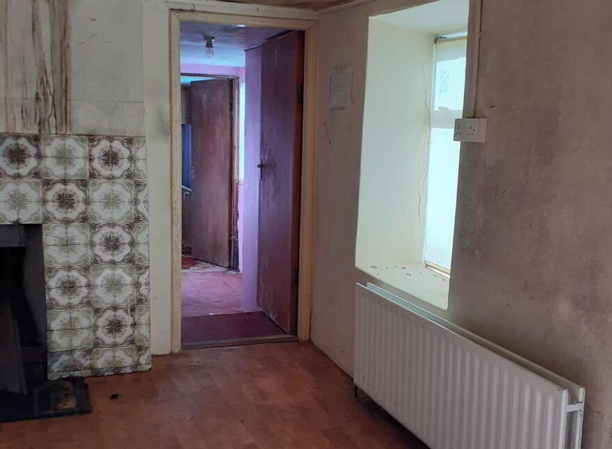 Curragh East, Adrigole, Adrigole, P75PR92