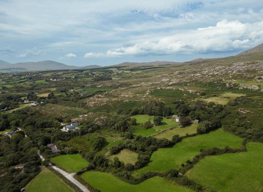 Filane West, Castletownbere, Castletown, P75XW99
