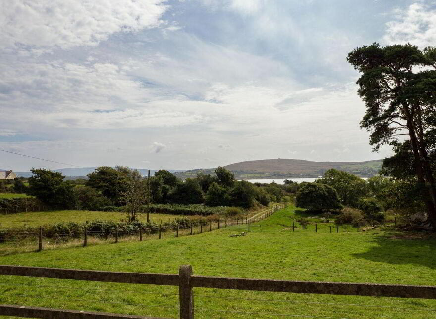 Filane West, Castletownbere, Castletown, P75XW99