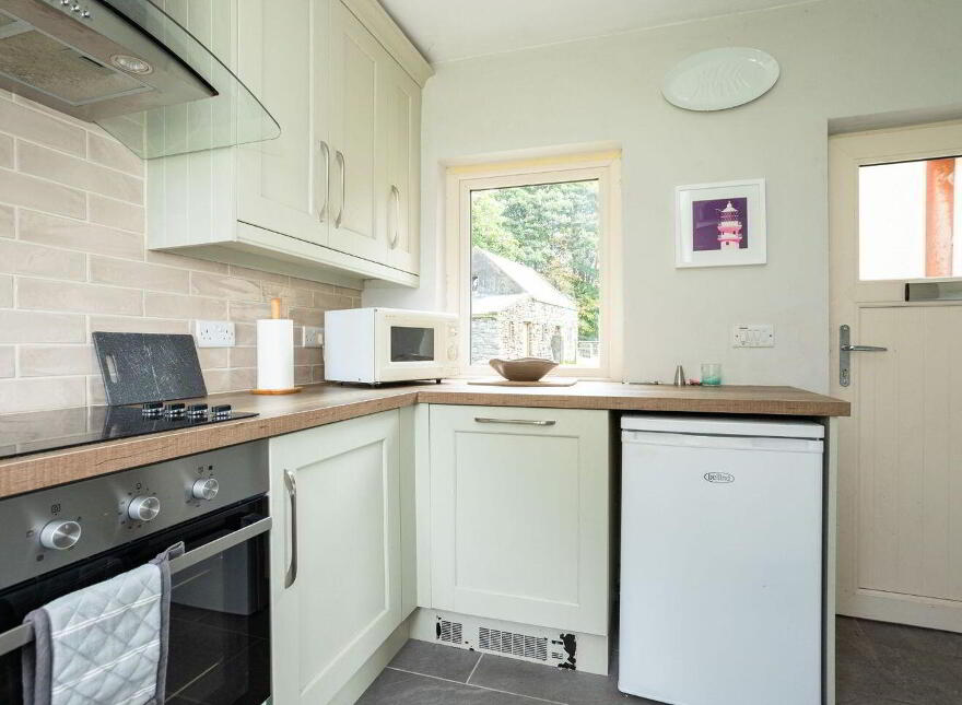 Filane West, Castletownbere, Castletown, P75XW99