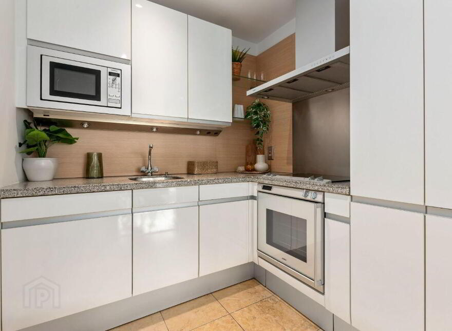 Apartment 75 Hanover Quay, Hanover Quay, D02PR90