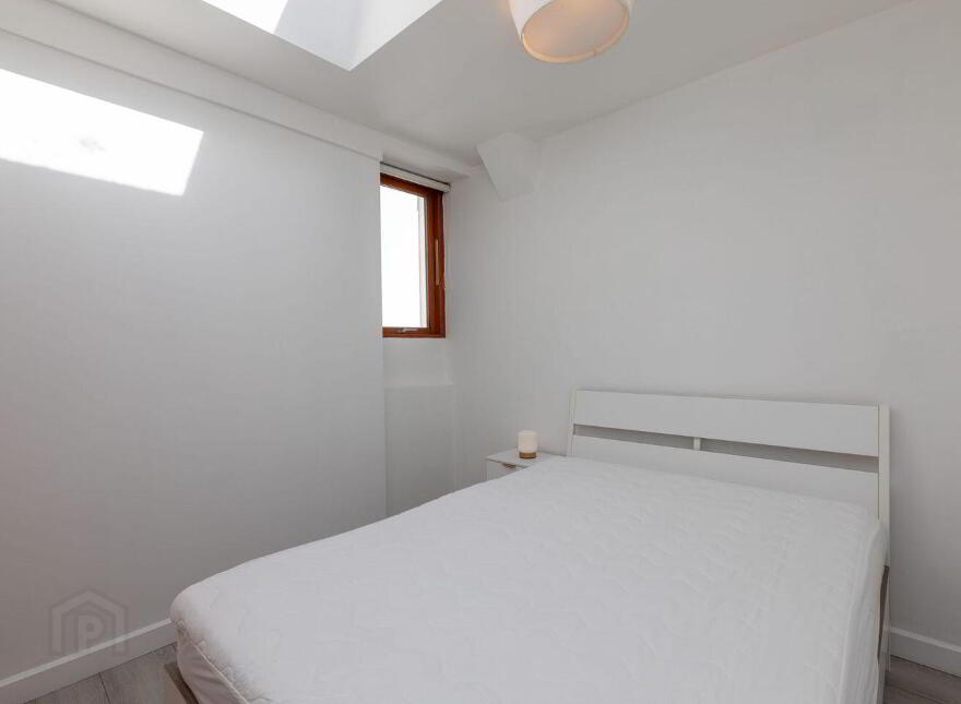 Apartment 3 70 Leeson Close, Dublin 2, D02W838