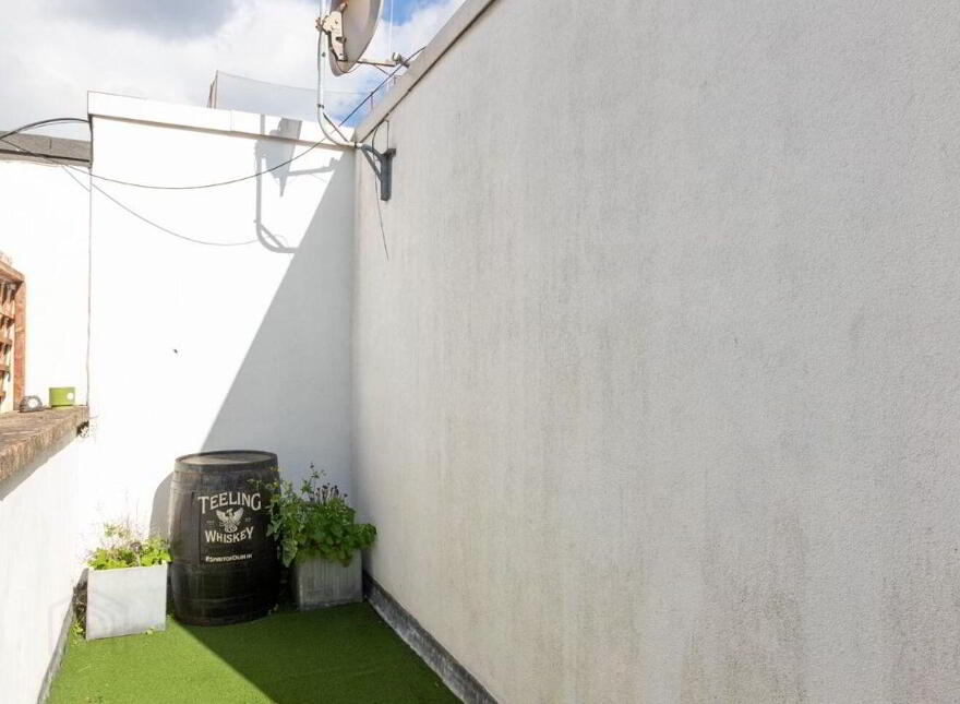 Apartment 3 70 Leeson Close, Dublin 2, D02W838
