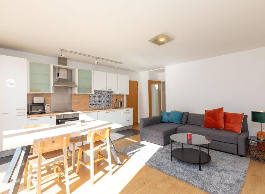 Apartment 3 70 Leeson Close, Dublin 2, D02W838
