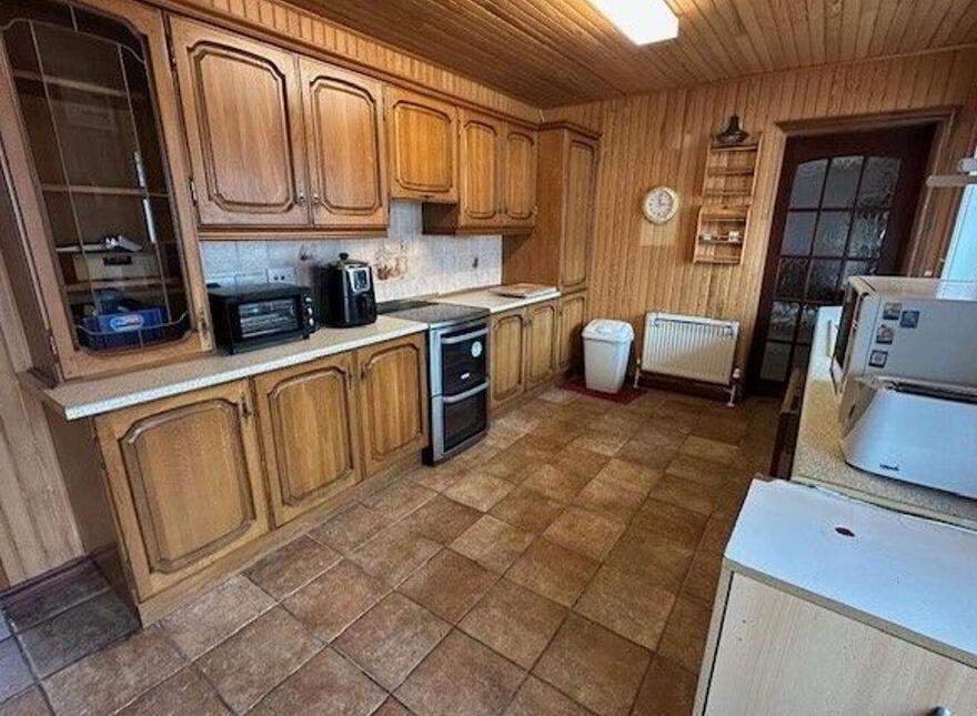 Twomileborris, Thurles, E41F244