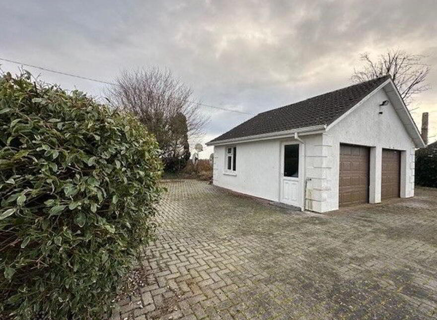 Twomileborris, Thurles, E41F244