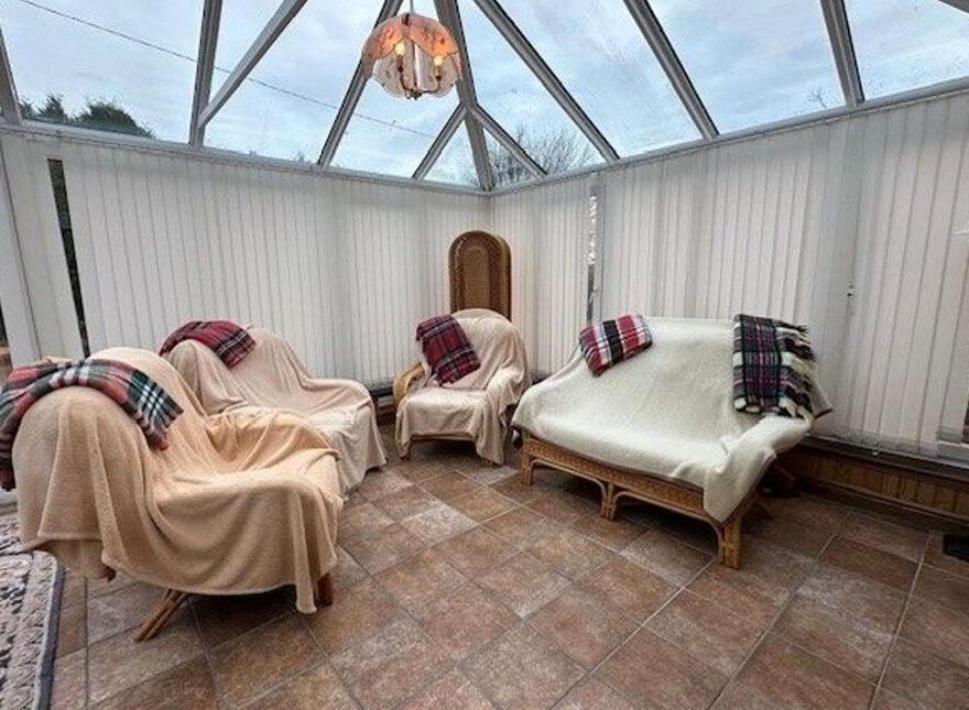 Twomileborris, Thurles, E41F244