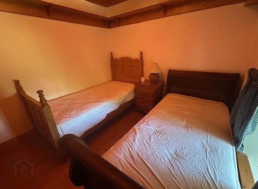 Beakstown Lodge, Beakstown, Holycross, E41WK85