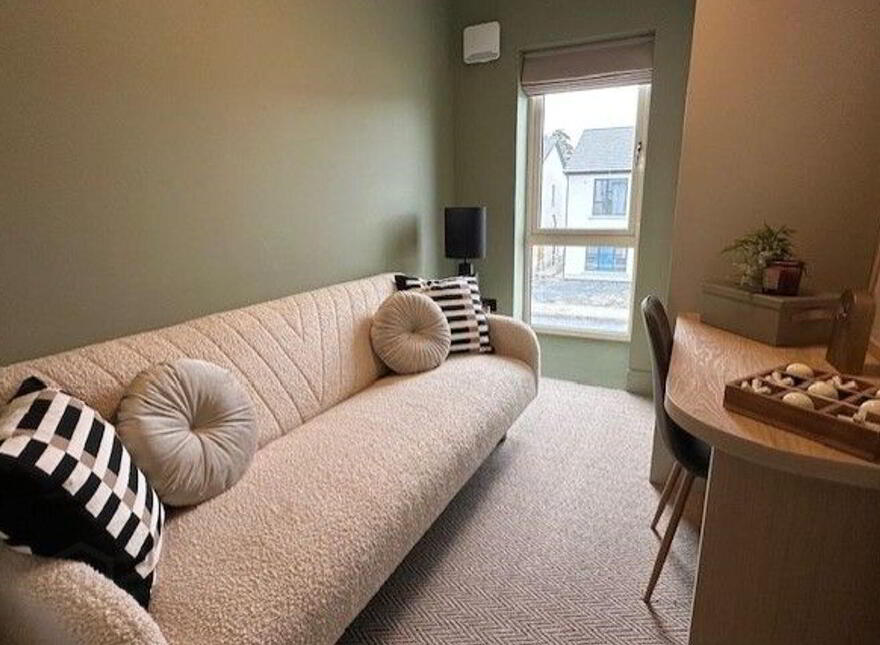 77 Riverwood, Thurles, E41H7P4
