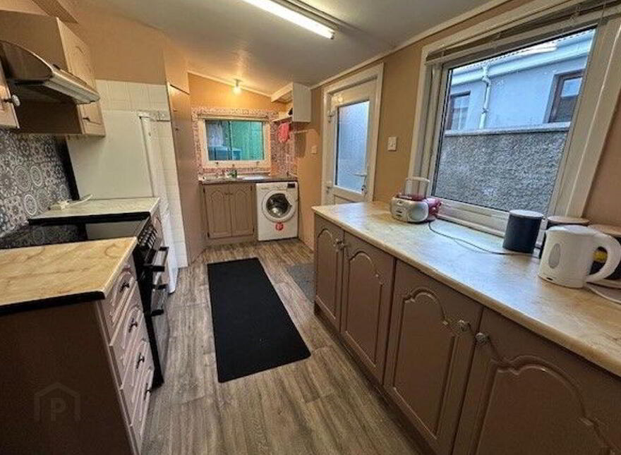1 Stradavoher, Thurles, E41VE43