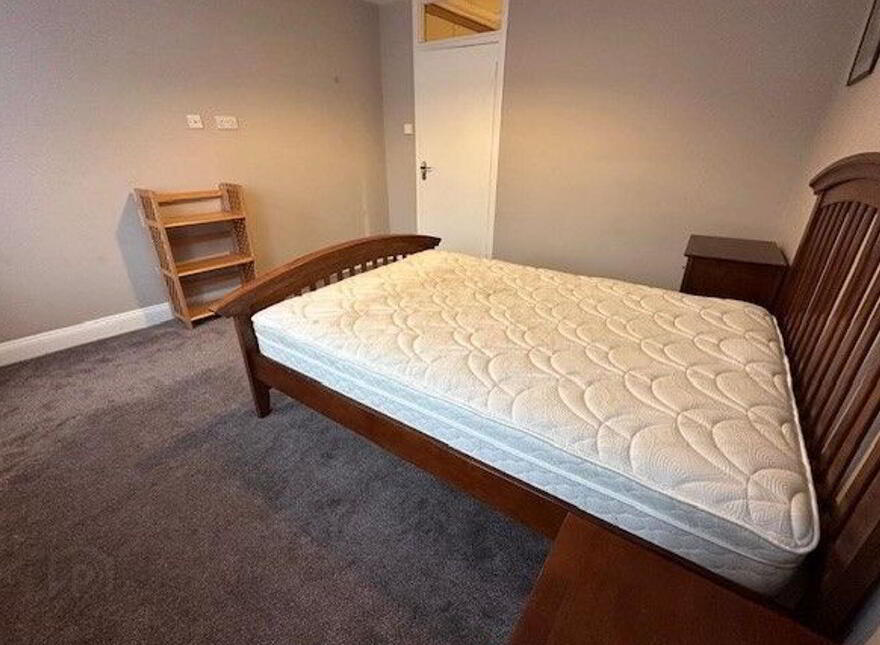1 Stradavoher, Thurles, E41VE43